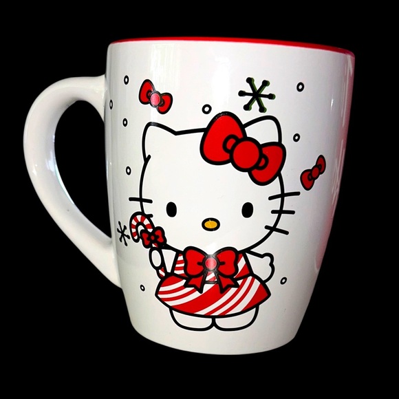 PEPPERMINT CANDY HELLO KITTY CHRISTMAS MUG - Picture 1 of 6